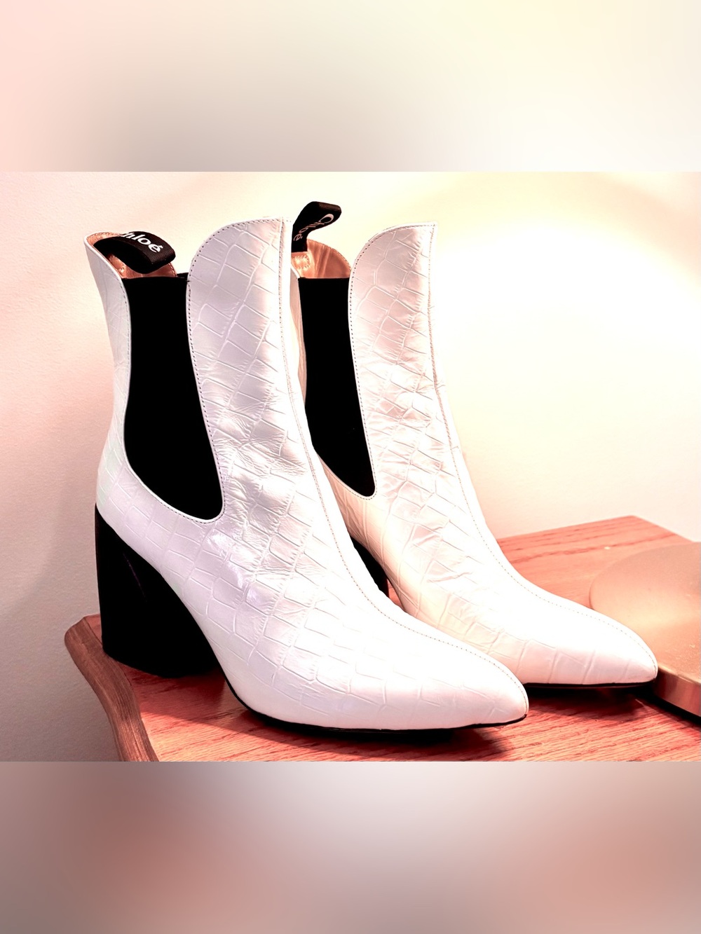 Chloe WAVE White Croc Embossed Leather Ankle Boots SZ.39/9